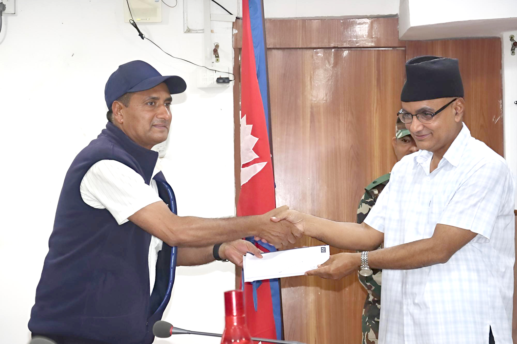 कर्णाली प्रदेश सरकारले शुरु ग¥यो घर बीमा कार्यक्रमः पहिलो चरणमा १६ हजार घरको बीमा