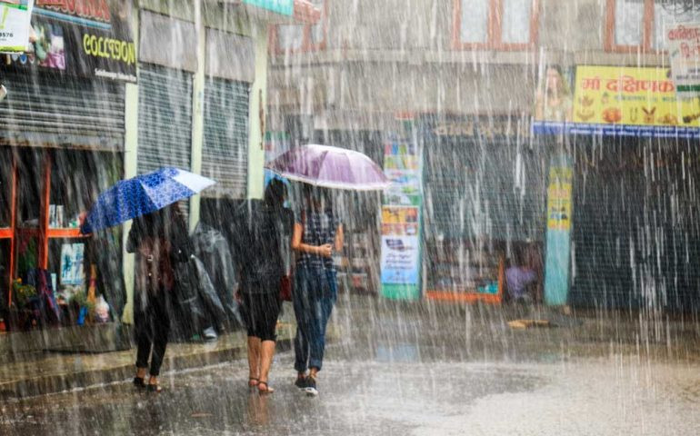 आज पश्चिम नेपालमा धेरै पानी पर्ने सम्भावना, रातिभन्दा दिउँसो धेरै वर्षा हुने